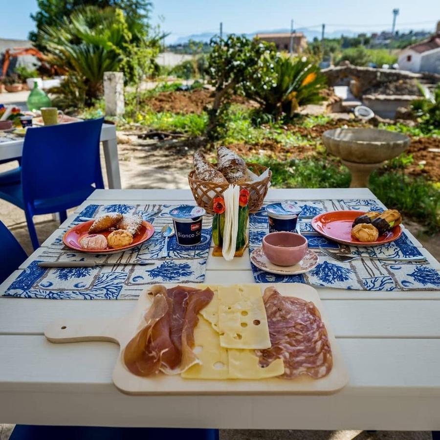 Villa Michelangelo Castellammare del Golfo Buitenkant foto